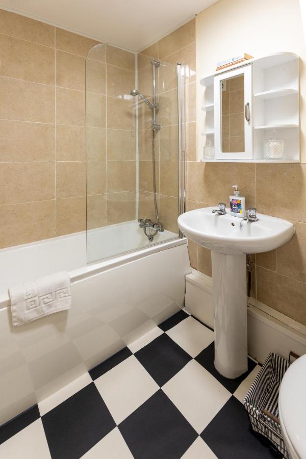 Ilkley Place Esterno foto